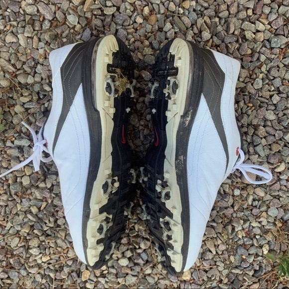 Nike Luxurious Leather Golf Shoes - 13 - Picture 3 of 5